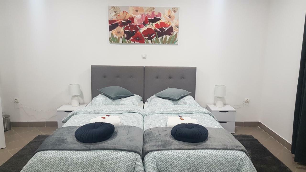 Marko Airport Rooms Velika Gorica Exteriör bild